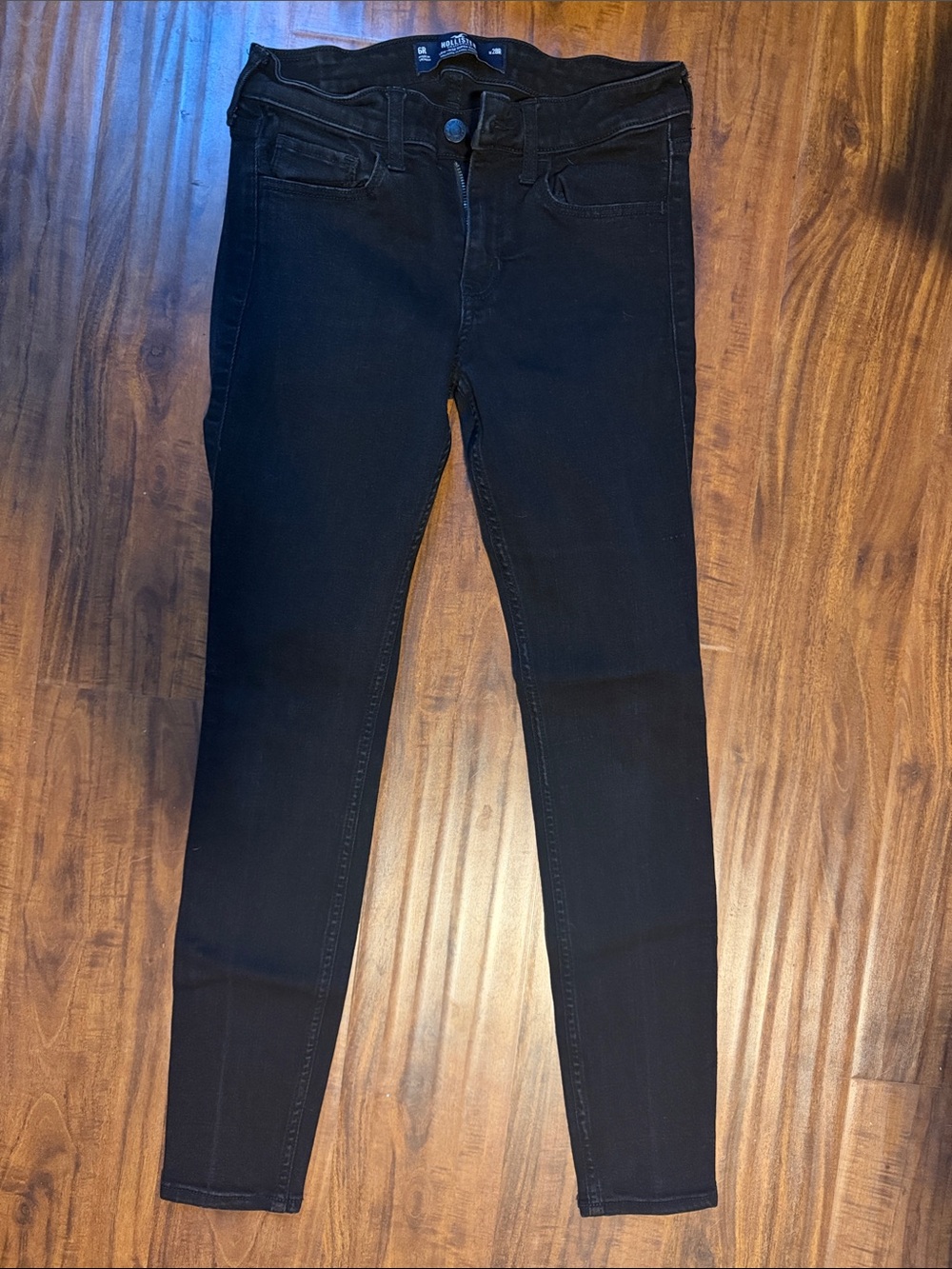 Hollister Black Skinny Jeans - Women